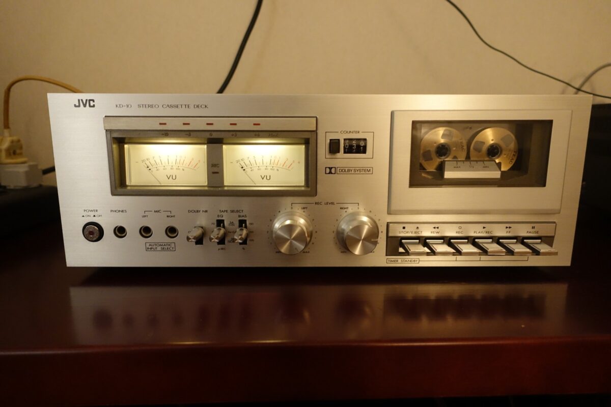 Кассетная дека «JVC KD-10»
